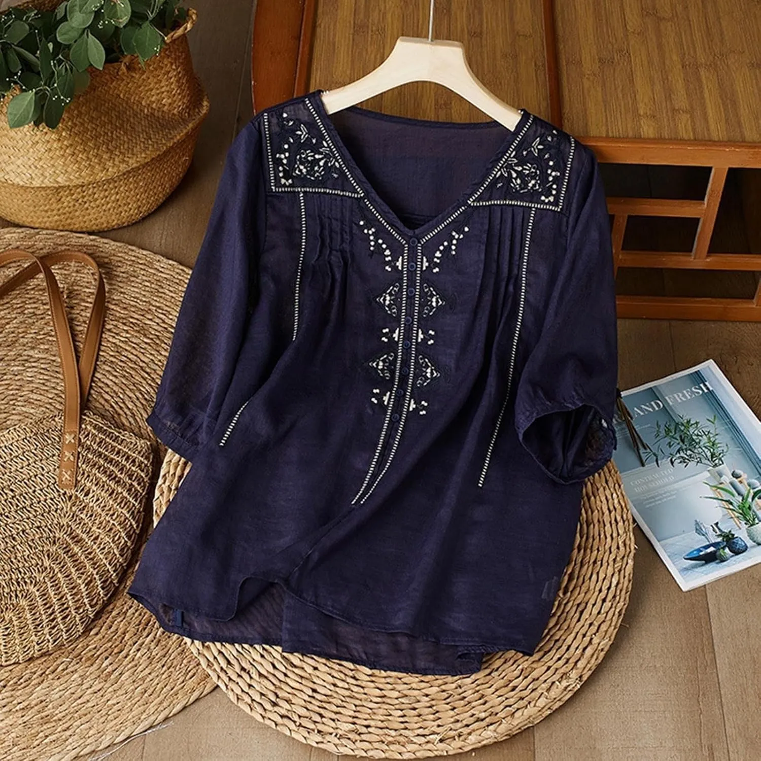 Cotton Linen Tops for Women Summer V Neck Tshirts 3/4 Sleeves Boho Embroidery Dressy Blouse 2025 Causal Loose Tunics