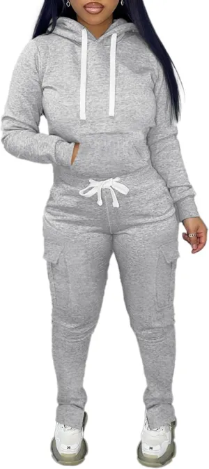 LovelyWholesale Women 2 Piece Outfits Long Sleeve Hoodies and Cargo Joggers Sweatsuit Sets