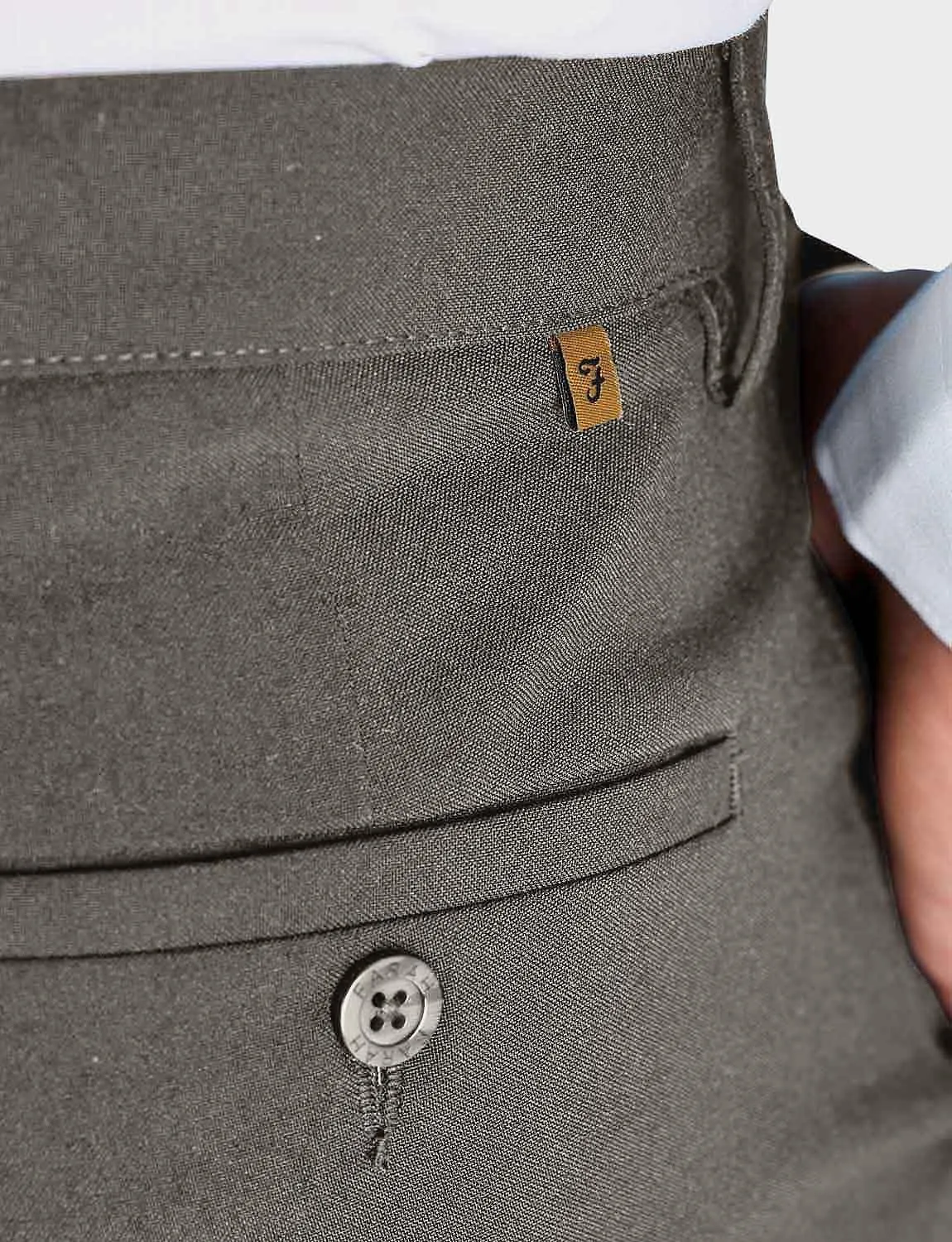 Men's Classic Slant Pocket Trousers Flat Front Easy Care Non-Iron Finish & Gripper Waistband