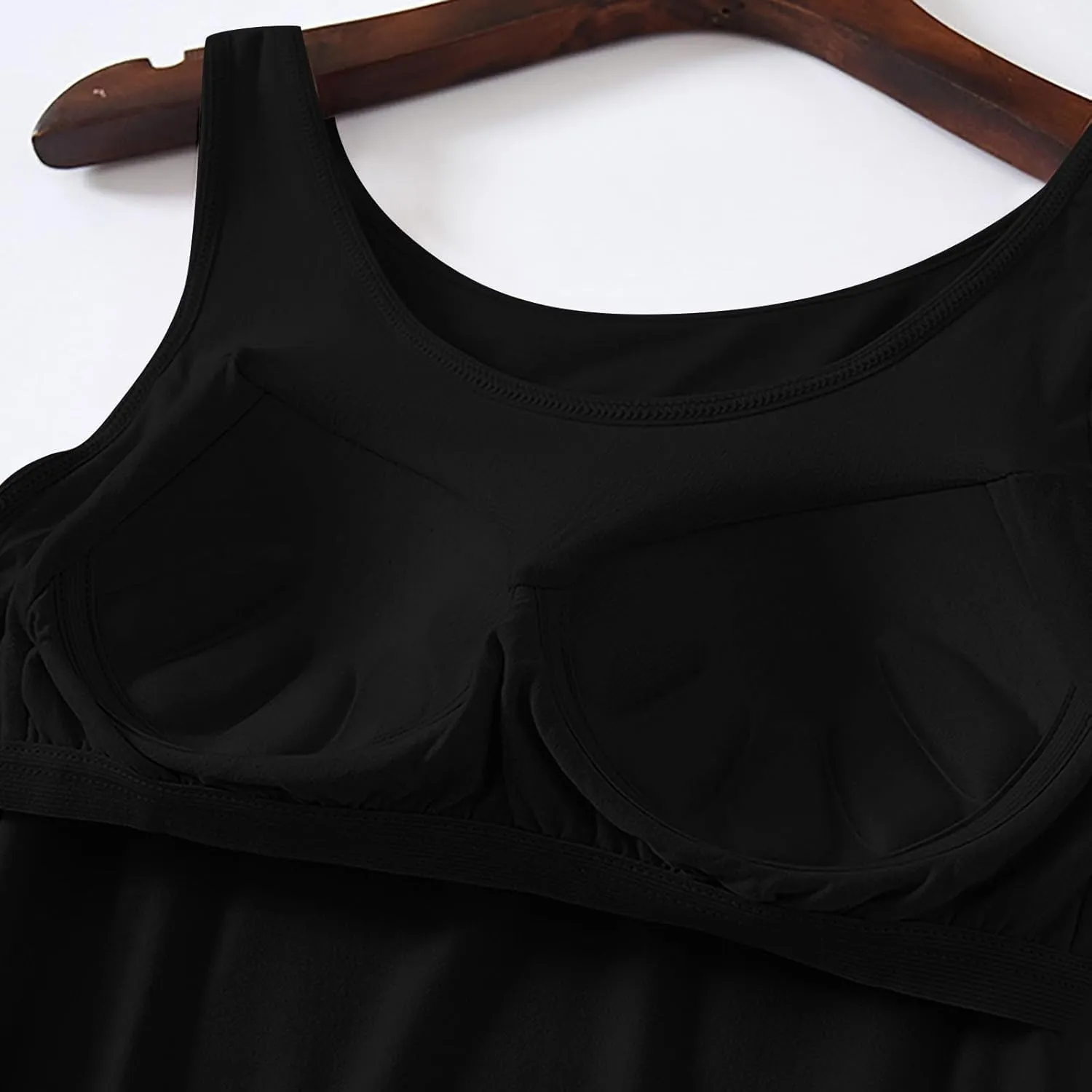 Tank Top with Built in Bra for Women Wide Strap Athletic Shelf Bra Workout Slim Fit Basic Lingerie Camisoles