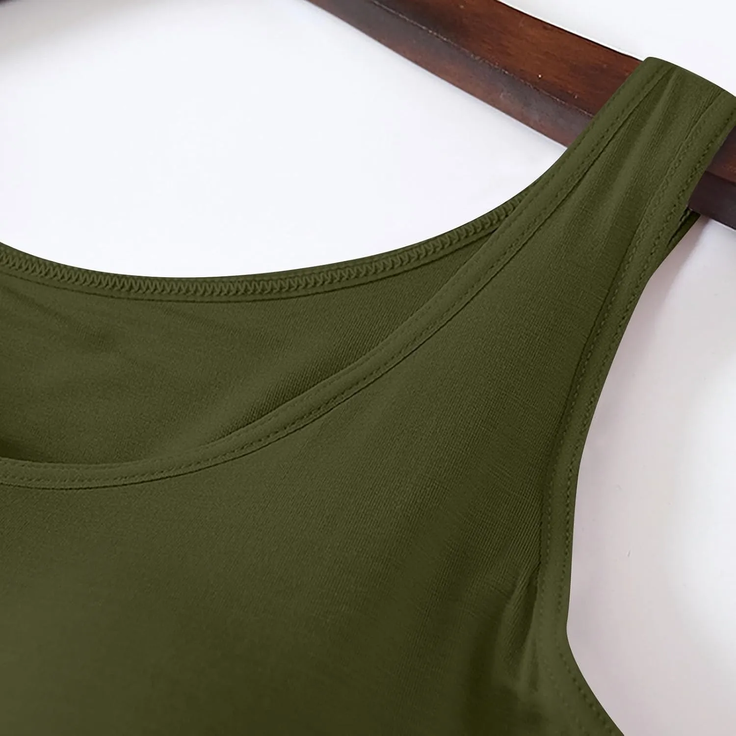 Tank Top with Built in Bra for Women Wide Strap Athletic Shelf Bra Workout Slim Fit Basic Lingerie Camisoles