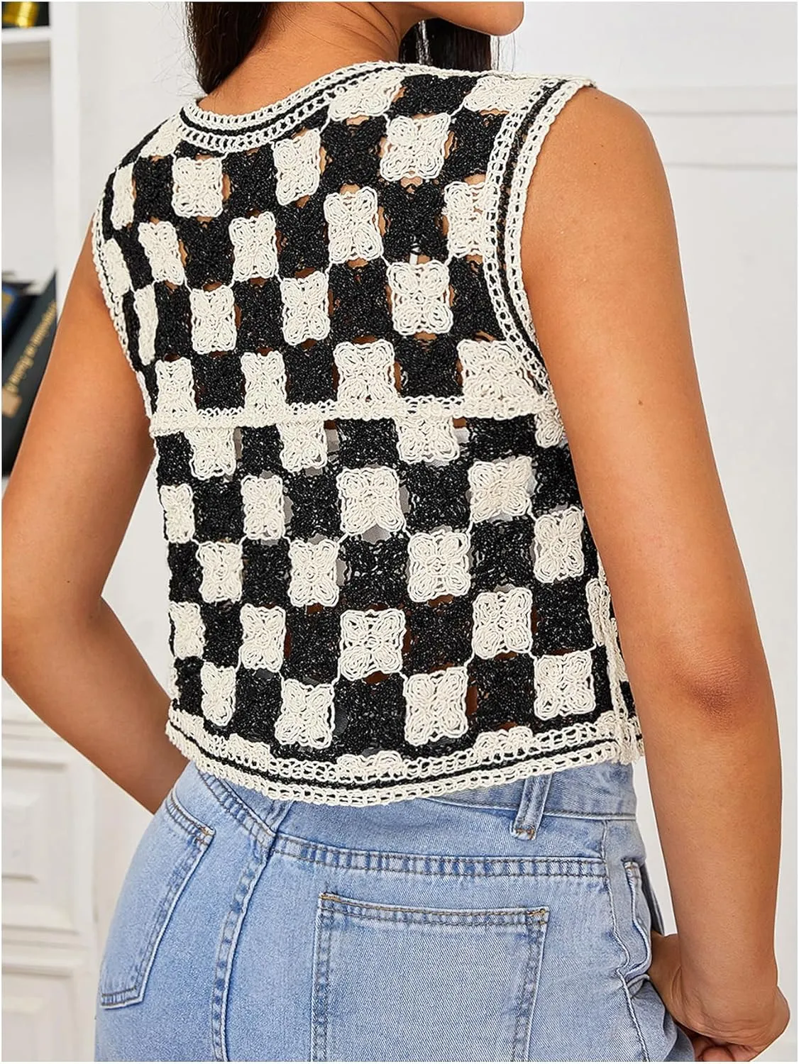 Verdusa Women's Button Front V Neck Sleeveless Crochet Plaid Checkered Knit Sweater Vest