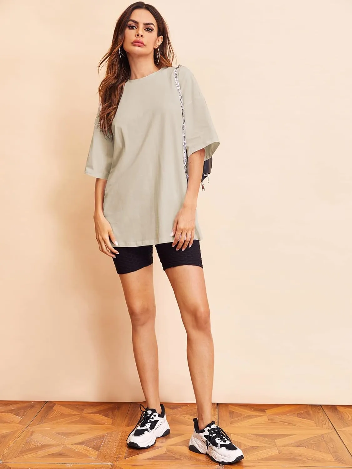 Verdusa Women's Casual Basic Round Neck Half Sleeve Oversized Tunic Tee Shirt