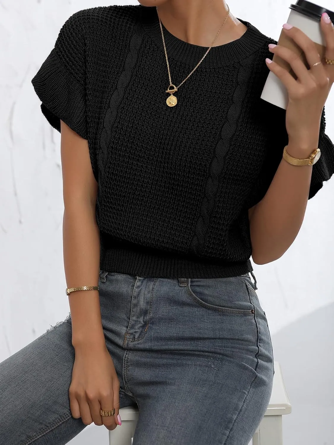 Verdusa Women's Ruffled Short Sleeve Round Neck Knitted Top Pullovers Sweater