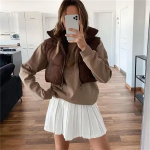 Zempertoopa Women’s Crop Puffer Vest Sleeveless Lightweight Down Jacket Quilted Solid Color Outwear Padded Winter Warm Gilet